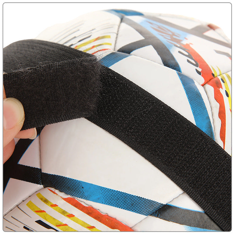 Tennis ball juggling bag, soccer ball training ball controller, kicking without retrieving the ball, assisting in rebounding the ball juggling belt.